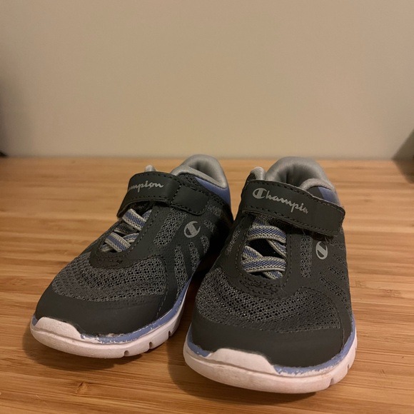 Champion Gray Toddler Shoes - Picture 2 of 2